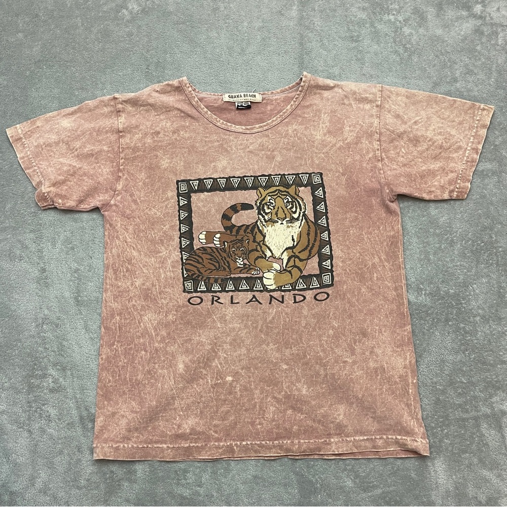 Vintage 80's Guava Beach Women's T-Shirt Orlando Florida Tigers Graphic Size M